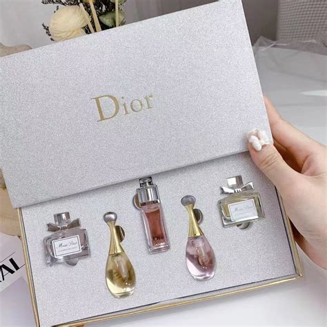 dior 香水 2021|迪奧香水.